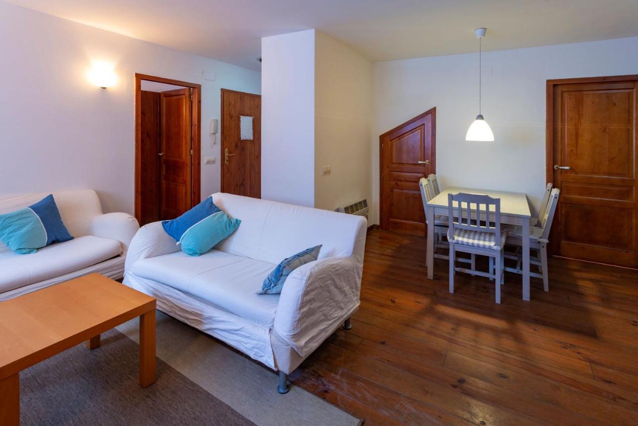Apartamentos Rentaran Tredós エクステリア 写真