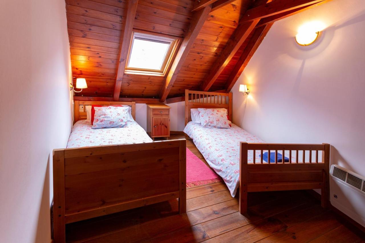 Apartamentos Rentaran Tredós エクステリア 写真